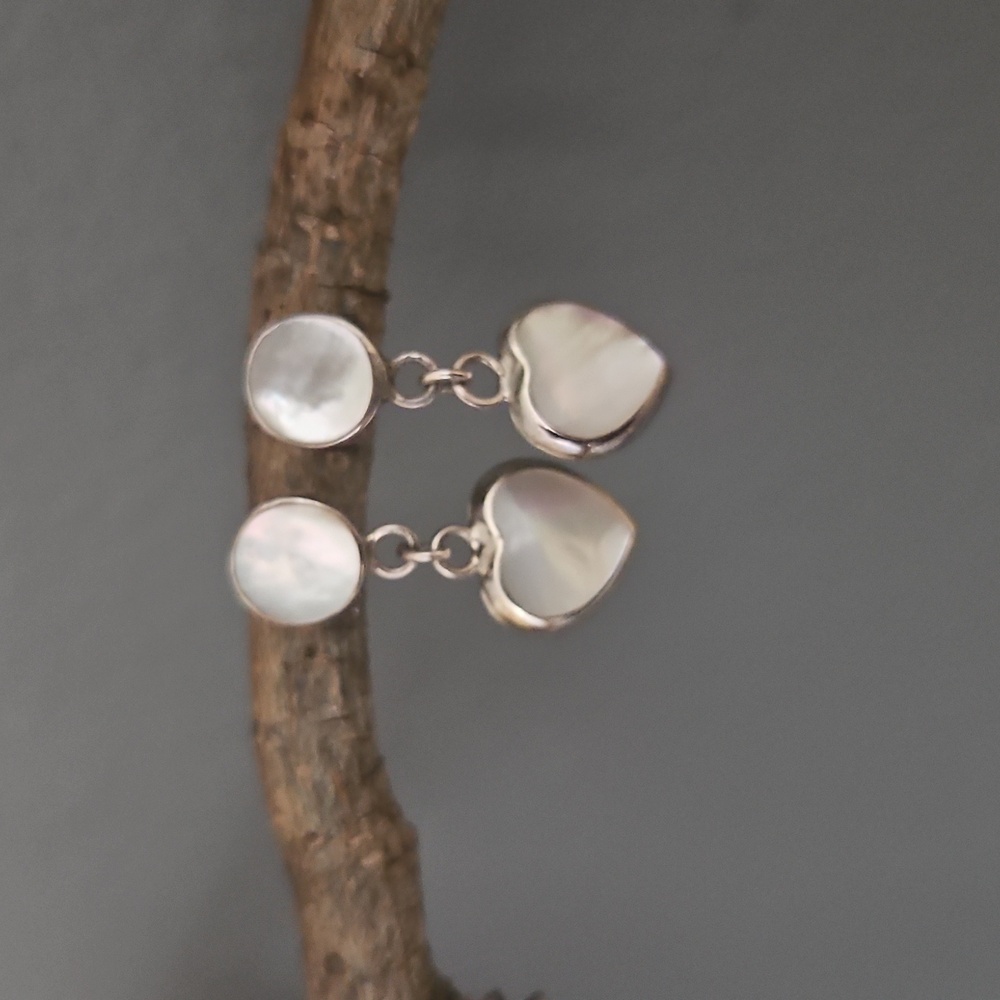 Mother of Pearl Dangle earrings